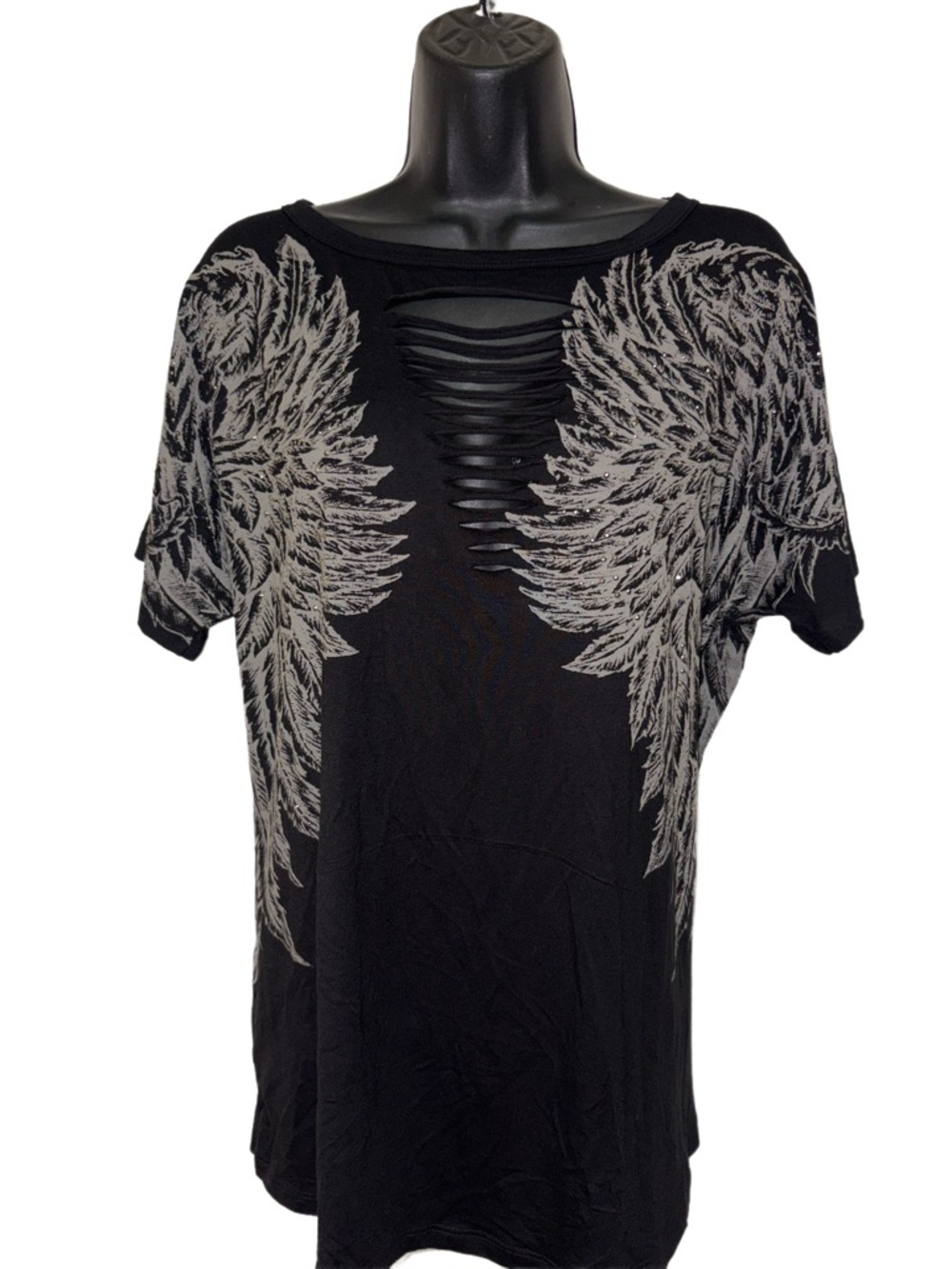 Super Cool Liberty Wear Shredded Front Angel Wing T-Shirt⭐️NWT⭐️